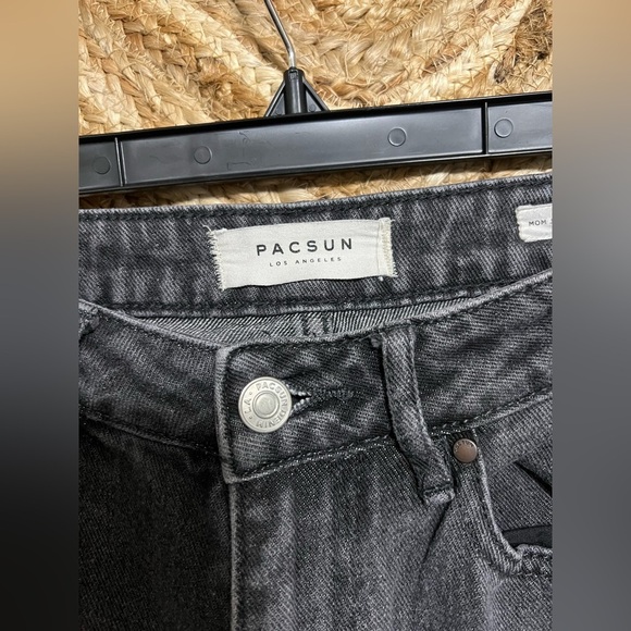 Pacsun Women's Green & White Paisley Embroidered Dark Grey Mom Jeans,Size 24 - Picture 3 of 9